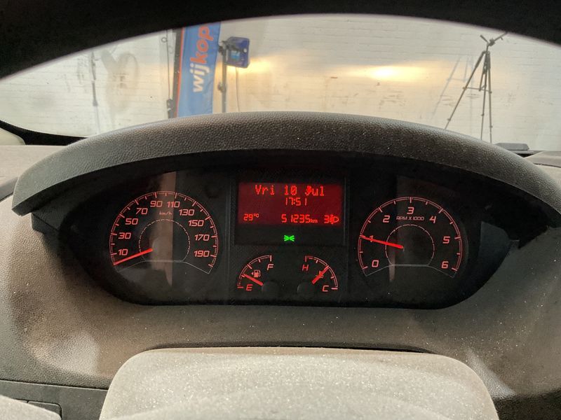 Citroen Jumper 2.0 Blue-HDi 28 L1H1 Profi — zdjęcie 13