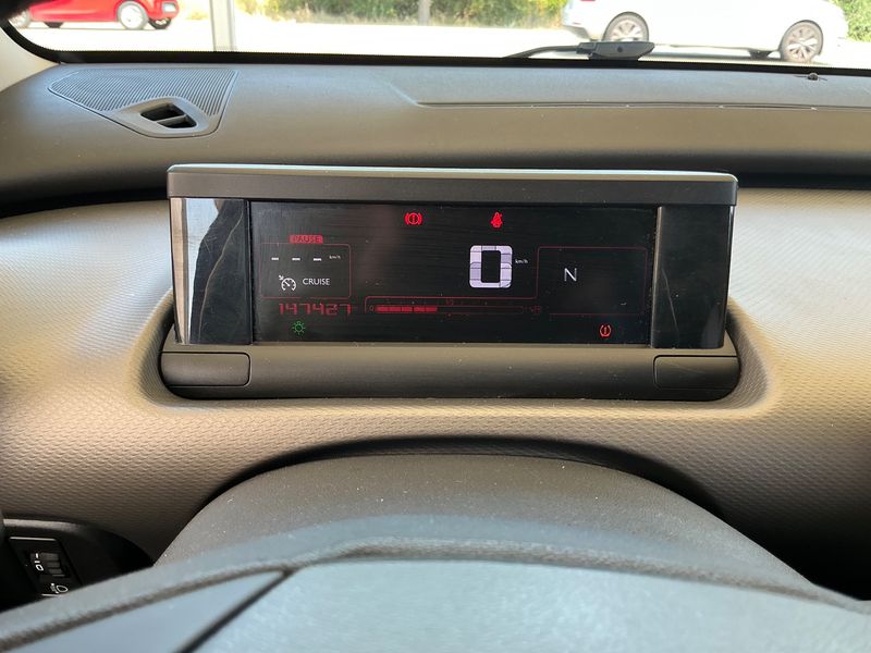 Citroen C4 Cactus 1.6 Blue-HDi Feel — zdjęcie 13
