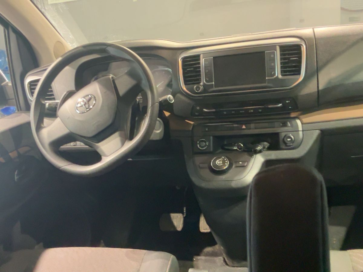 Toyota ProAce 2022 — photo 19