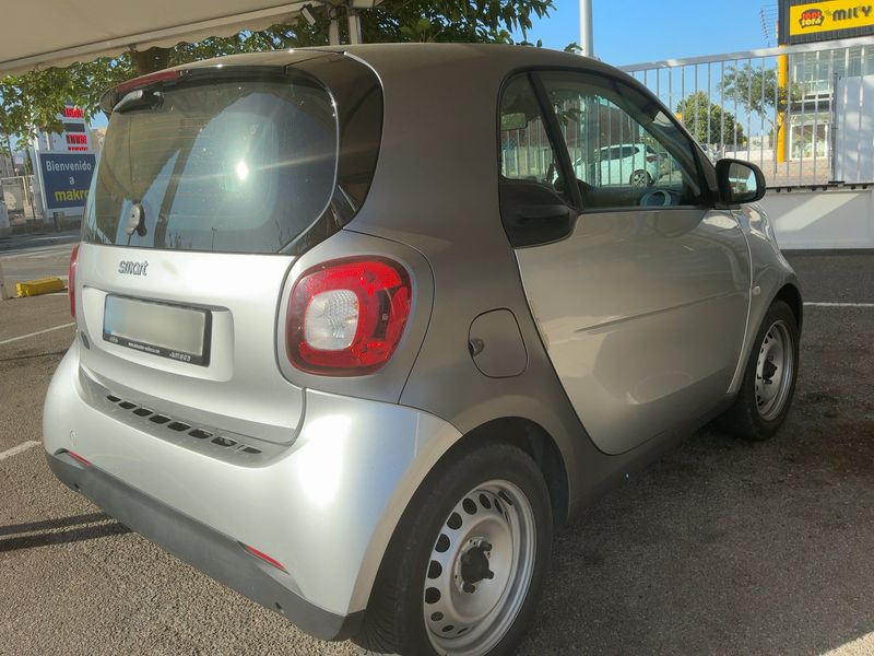 Smart fortwo electric drive 60 kW Standard — zdjęcie 6