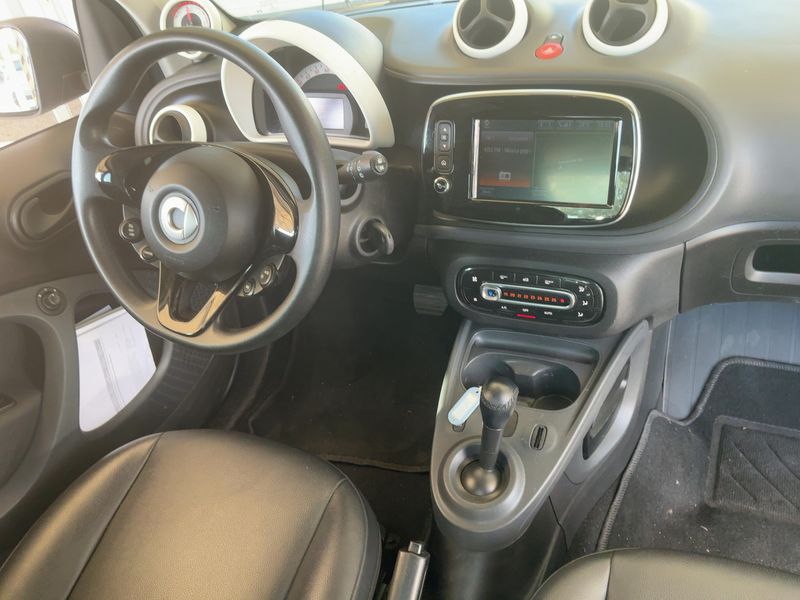 Smart fortwo electric drive 60 kW Standard — zdjęcie 12