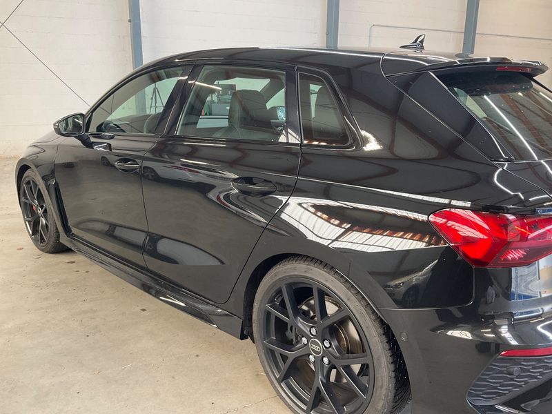 Audi RS 3 Sportback 2.5 TFSI quattro — zdjęcie 3