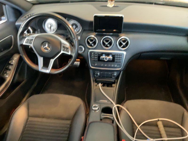 Mercedes-Benz A-Klasse A 180 CDI BlueEfficiency AMG Sport — zdjęcie 12