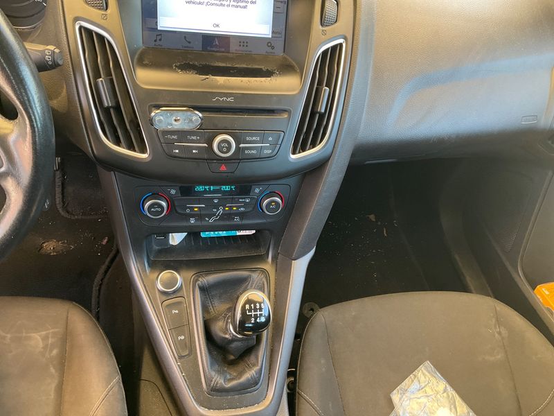 Ford Focus 1.5 TDCi Business 2017 – снимка 23