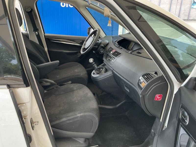Citroen C4 Grand Picasso 2.0 HDi Selection — zdjęcie 3