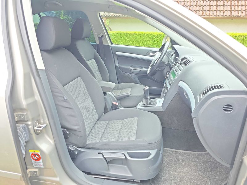 Skoda Octavia 1.4 TSI Impuls Edition — zdjęcie 10