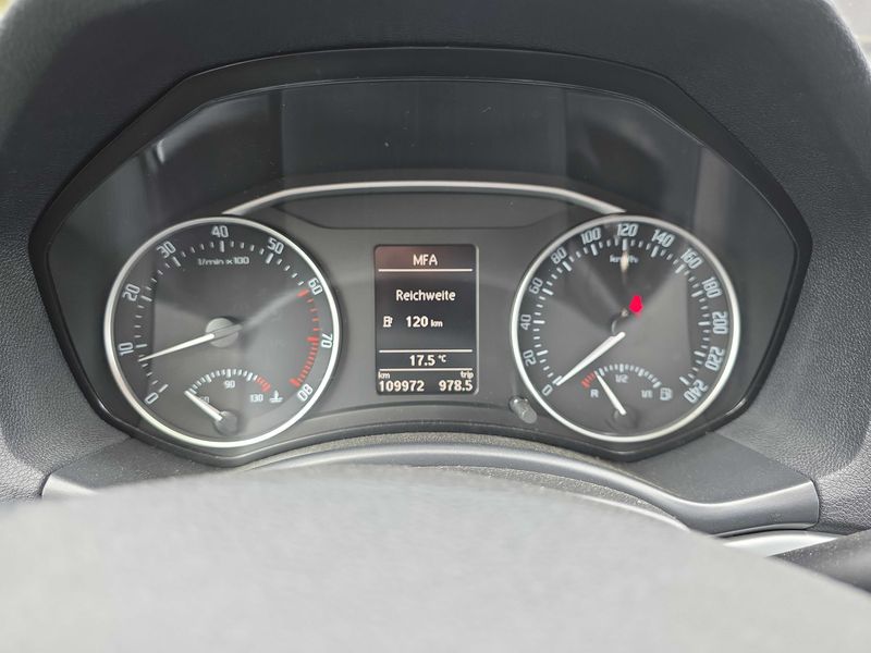 Skoda Octavia 1.4 TSI Impuls Edition — zdjęcie 12