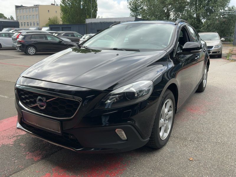 Volvo V40 Cross Country 1.6 D2 Momentum
