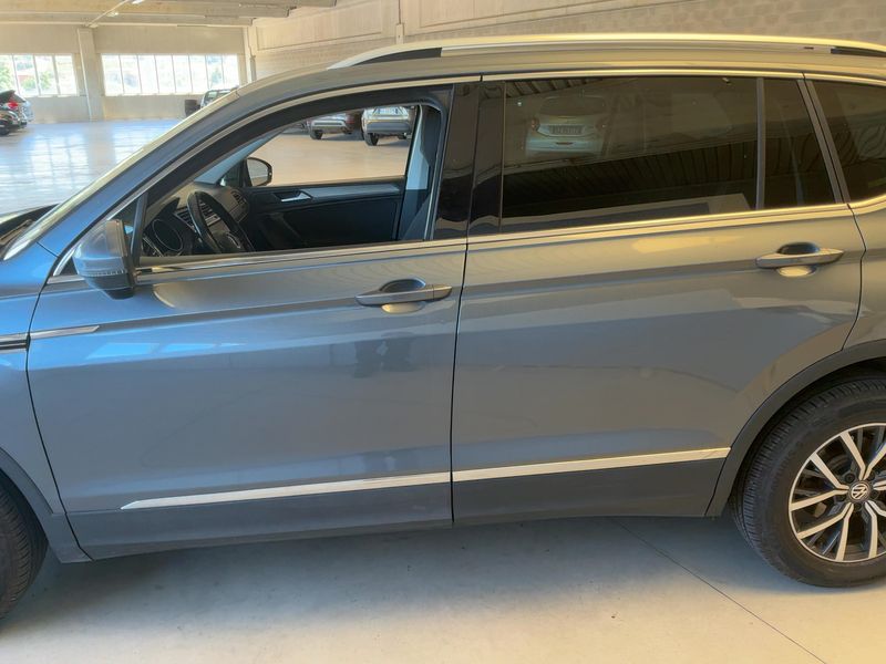 Volkswagen Tiguan Allspace 2.0 TDI Business BlueMotion Tech 2019 – снимка 4