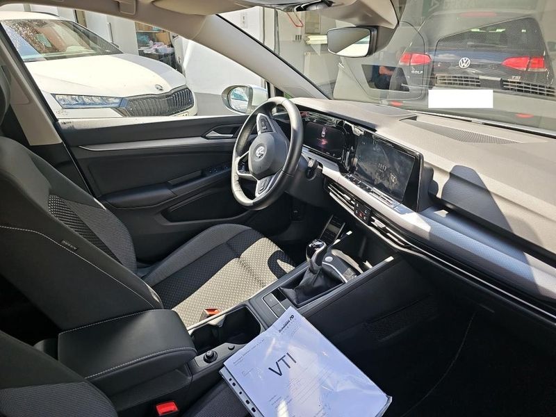Volkswagen Golf VIII 1.5 TSI ACT Active — zdjęcie 8