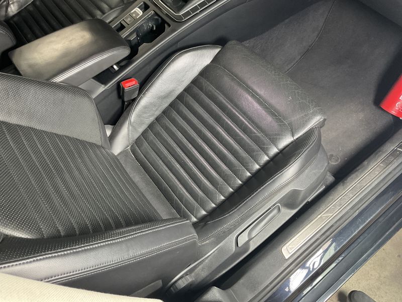 Volkswagen Passat 2.0 TDI Highline BlueMotion Tech 2015 – снимка 42
