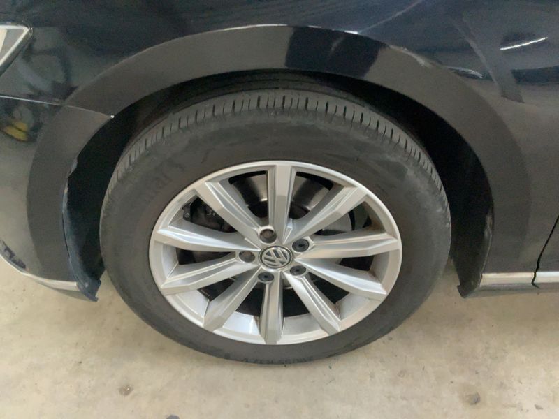 Volkswagen Passat 2.0 TDI Highline BlueMotion Tech 2015 – снимка 3