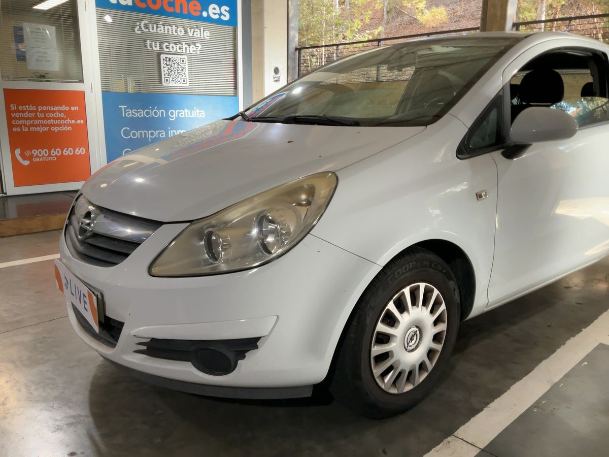 Opel Corsa 1.2 Essentia