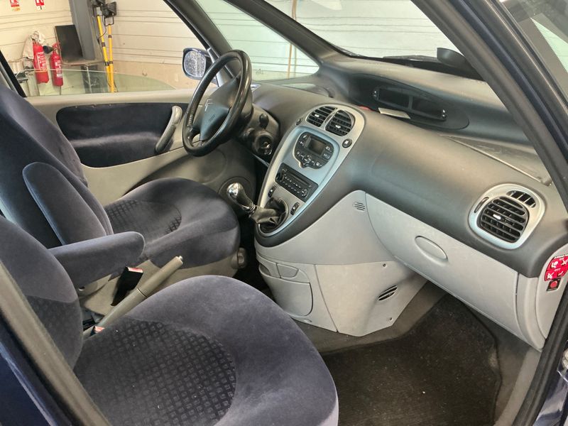 Citroen Xsara Picasso 1.6 HDi Exclusive — zdjęcie 3