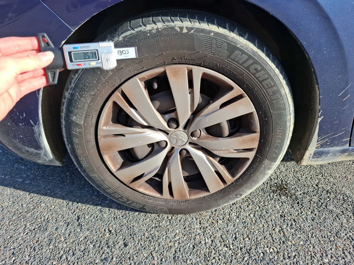 Peugeot 208 2015 — photo 97