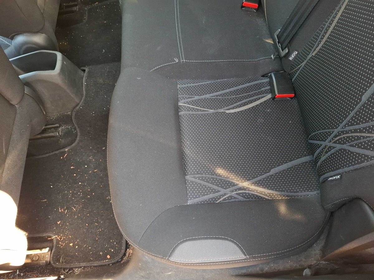 Peugeot 208 2015 — photo 56