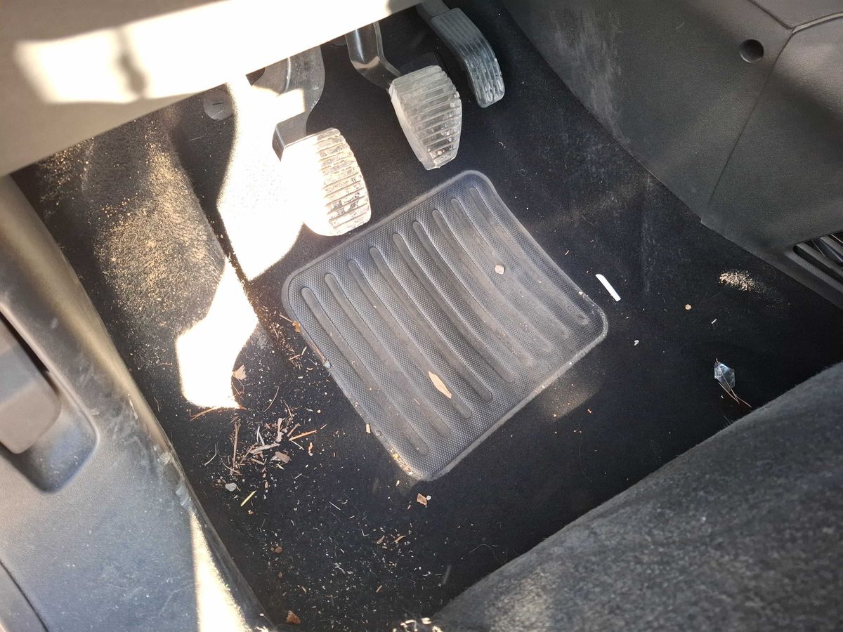 Peugeot 208 2015 — photo 62