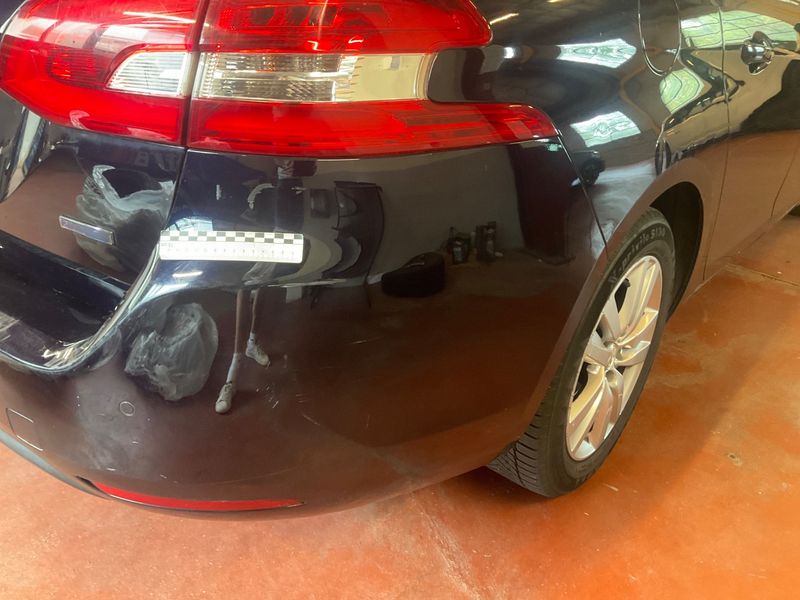 Peugeot 308 1.6 Blue-HDi Active Business 2016 – снимка 47