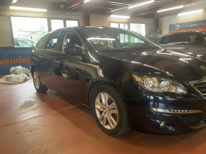 Peugeot 308 1.6 Blue-HDi Active Business — zdjęcie 8