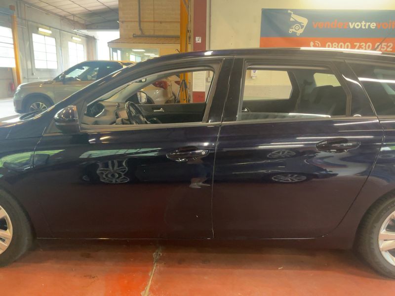 Peugeot 308 1.6 Blue-HDi Active Business — zdjęcie 4
