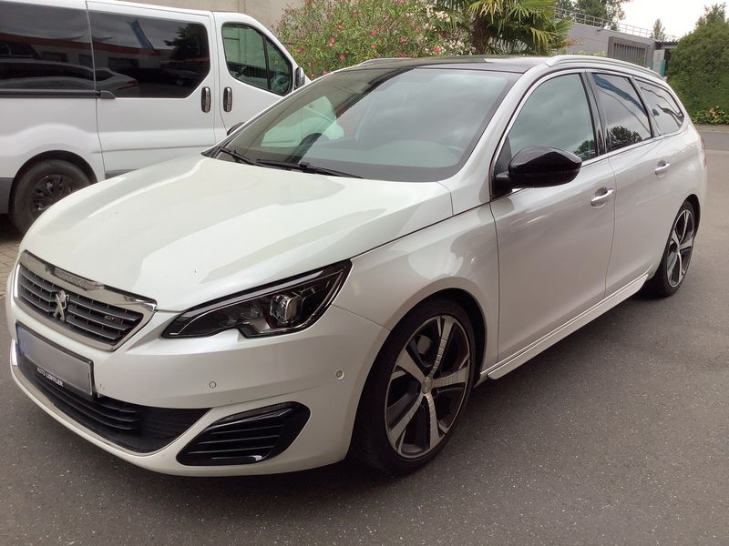 Peugeot 308 2.0 Blue-HDi GT 2016 – снимка 1