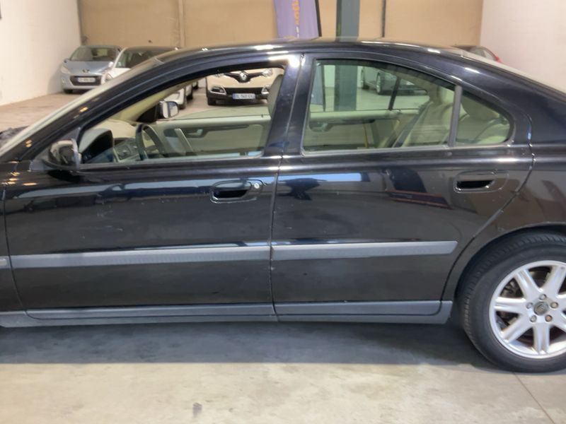Volvo S60 2.4 — zdjęcie 4