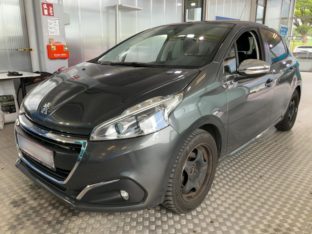 Peugeot 208 2016