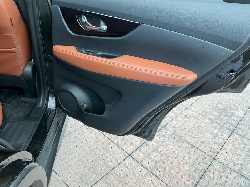 Nissan X-Trail 1.7 dCi Tekna 4x4 2020 – снимка 22