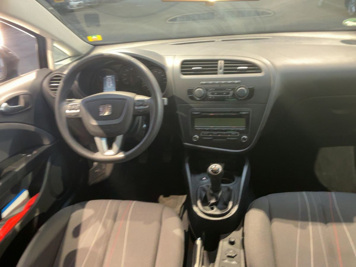 Seat Leon 2012 — photo 19