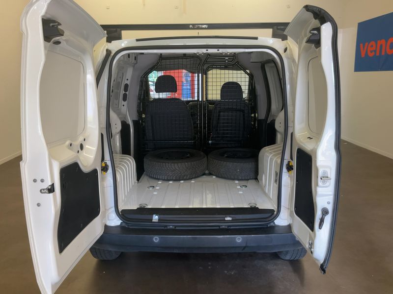 Citroen Nemo 1.3 HDi Furgón — zdjęcie 10