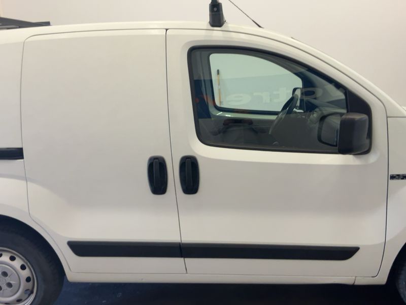 Citroen Nemo 1.3 HDi Furgón — zdjęcie 7