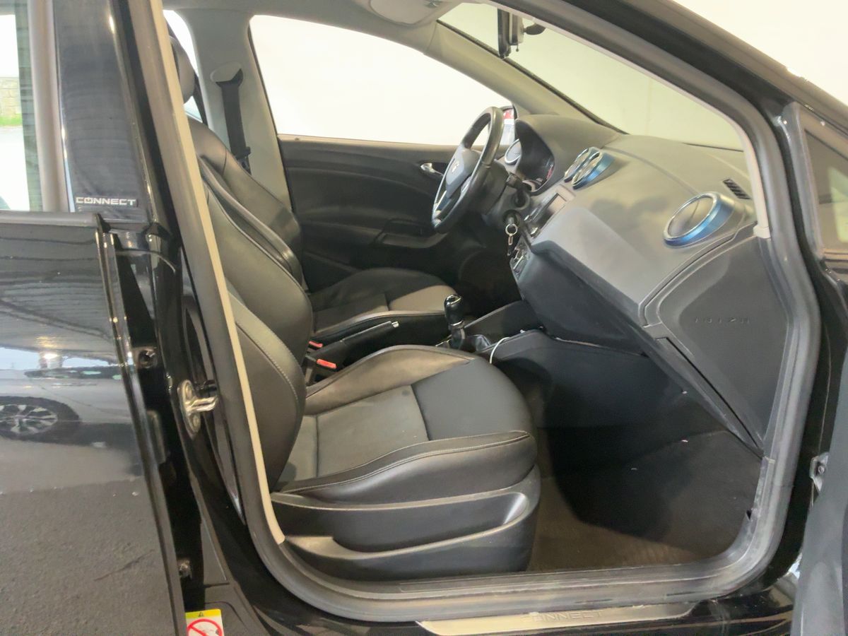 Seat Ibiza 2016 — photo 17