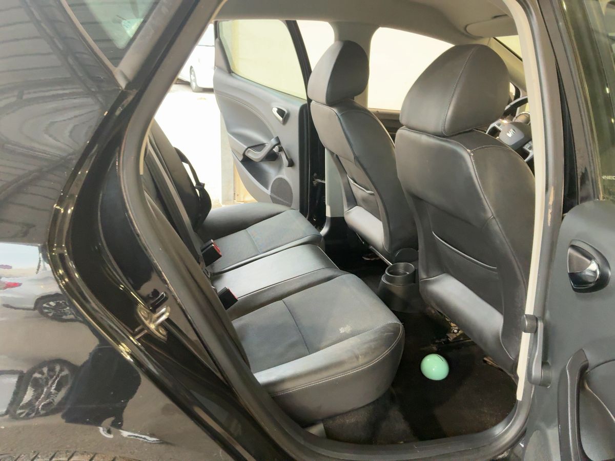 Seat Ibiza 2016 — photo 20