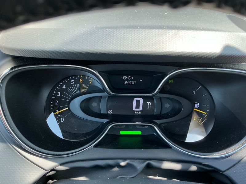 Renault Captur 1.2 TCe Energy Dynamique — zdjęcie 13