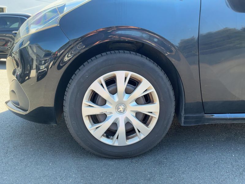 Peugeot 208 1.2 e-VTi Active 2016 – снимка 3