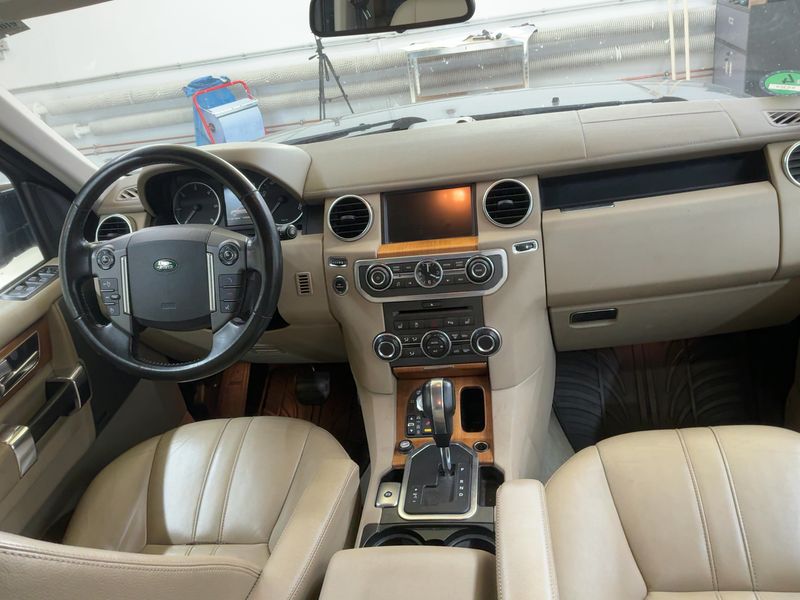 Land Rover Discovery 4 3.0 TD V6 SDV6 HSE — zdjęcie 12