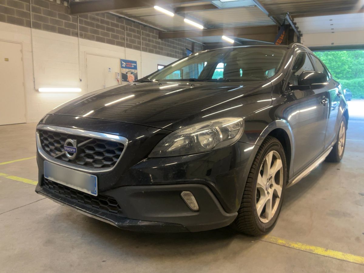 Volvo V40 2015