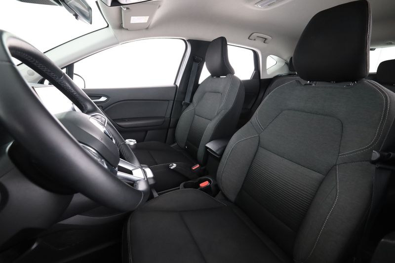 Renault Captur 1.0 TCe Experience — zdjęcie 11