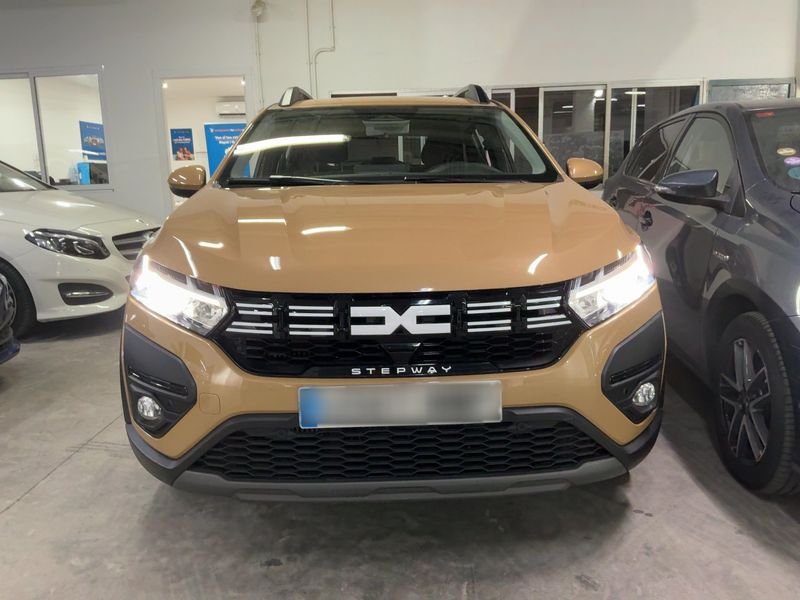 Dacia Sandero 1.0 TCe LPG Stepway Expression — zdjęcie 9