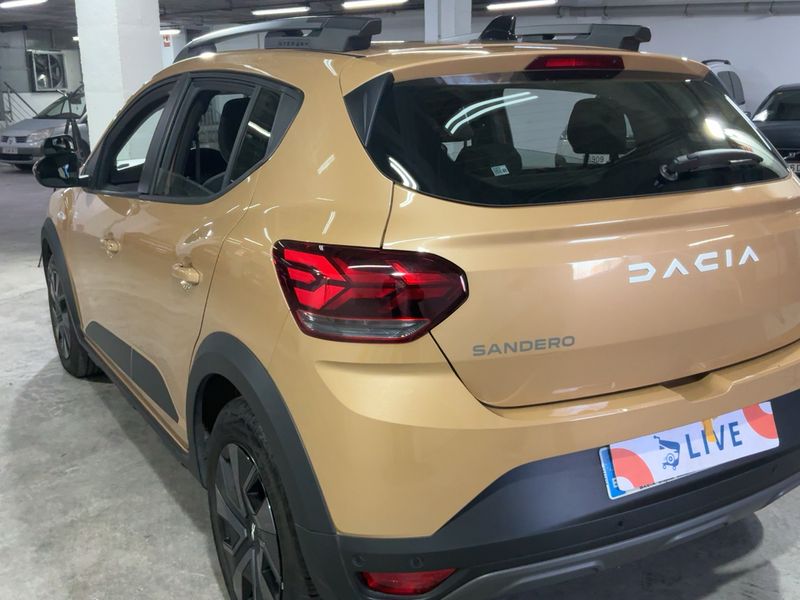 Dacia Sandero 1.0 TCe LPG Stepway Expression — zdjęcie 3
