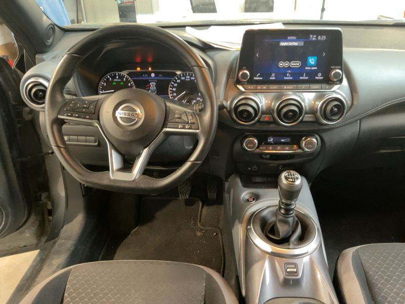 Nissan Juke 1.0 DIG-T Enigma — zdjęcie 12