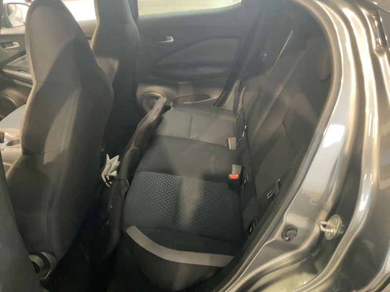 Nissan Juke 1.0 DIG-T Enigma — zdjęcie 14
