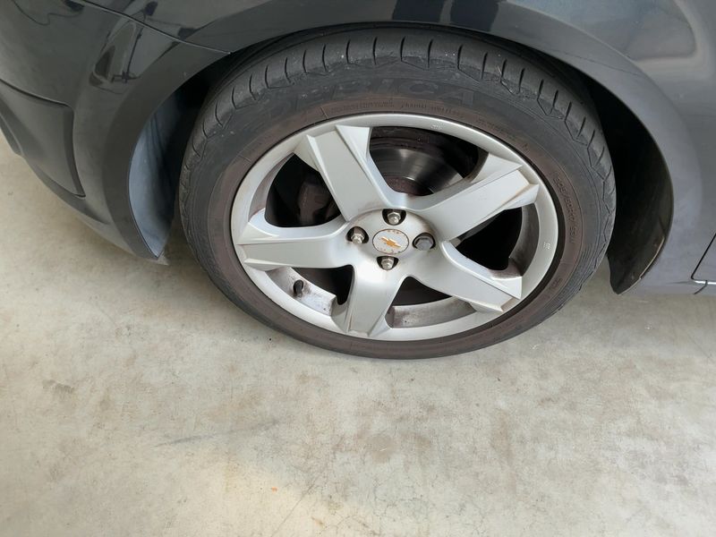 Chevrolet Aveo 1.4 LT + 2011 – снимка 3