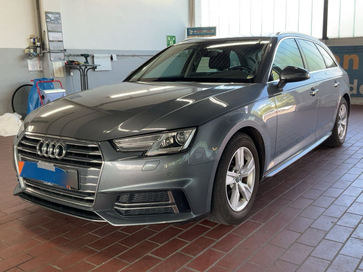 Audi A4 2016 — photo 1