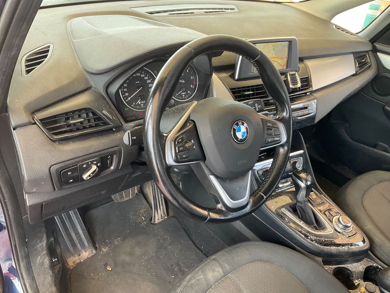 BMW 2er 218d Active Tourer Basis 2016 – снимка 23