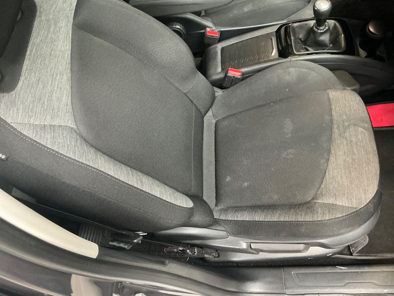 Citroen C4 Picasso 1.2 PureTech Feel 2018 – снимка 32