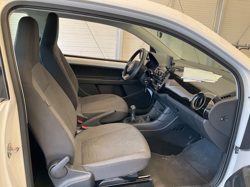 Volkswagen up! 1.0 Move up! — zdjęcie 3