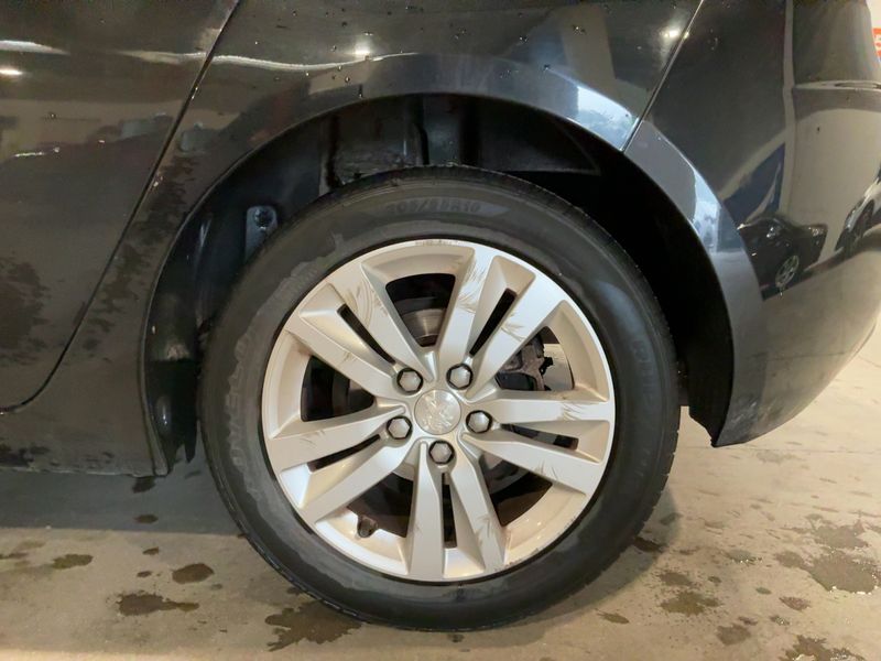 Peugeot 308 1.6 Blue-HDi Access Business 2017 – снимка 5