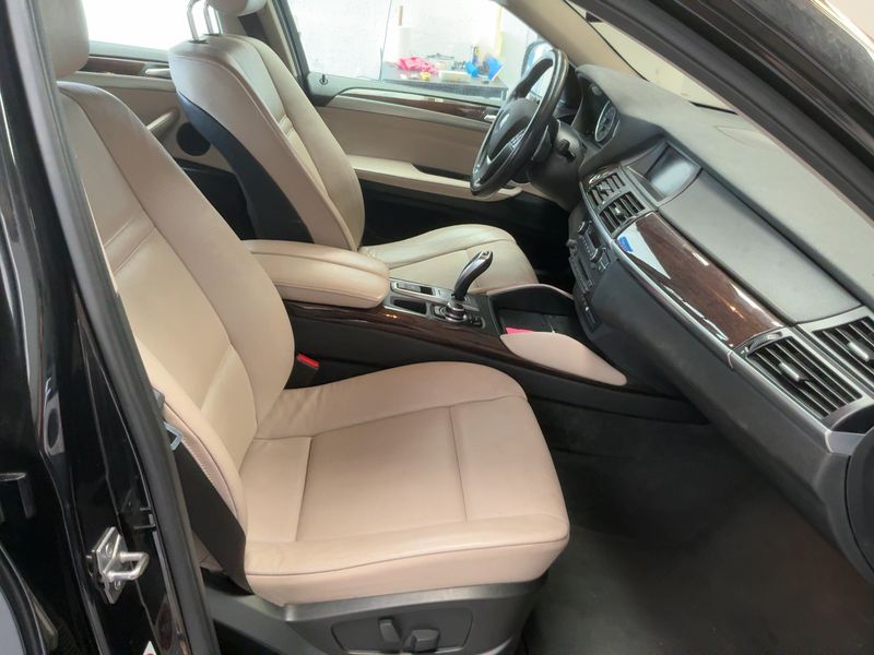 BMW X6 xDrive 30d — zdjęcie 11