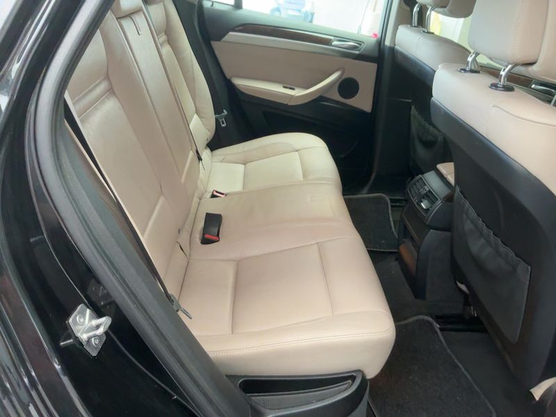 BMW X6 xDrive 30d — zdjęcie 14